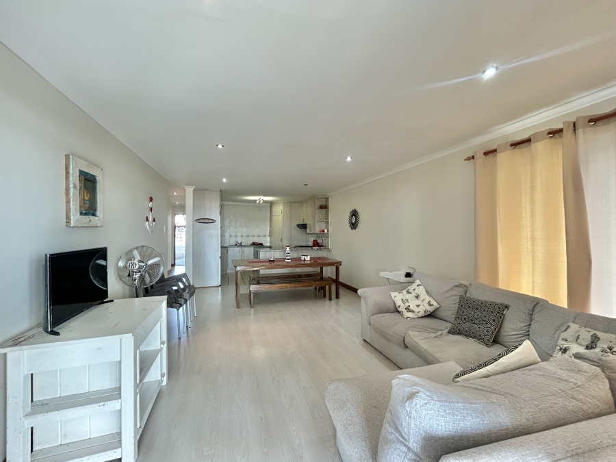 3 Bedroom Property for Sale in Kabeljauws Eastern Cape